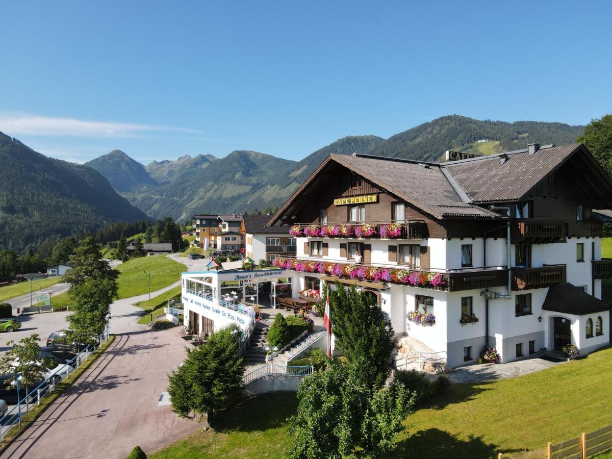 Hotel-Cafe Perner Schladming Exterior photo